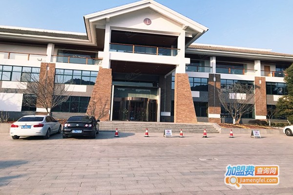 青龙山庄加盟门店