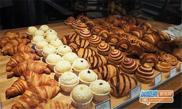 卡诺烘焙面包店加盟费