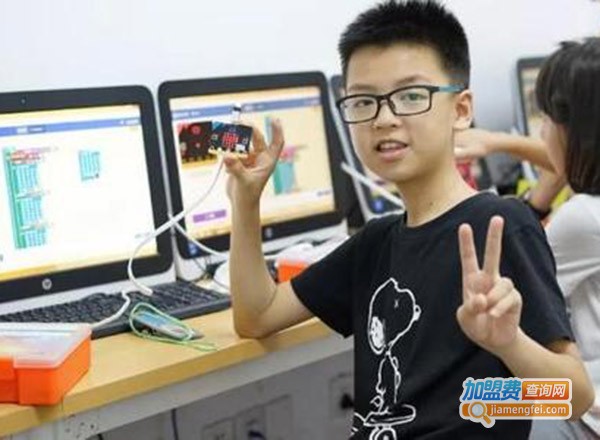 学码思少儿编程加盟费