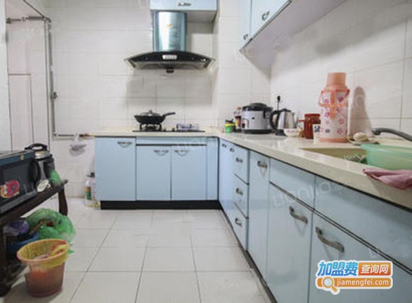 龙鑫橱柜加盟费