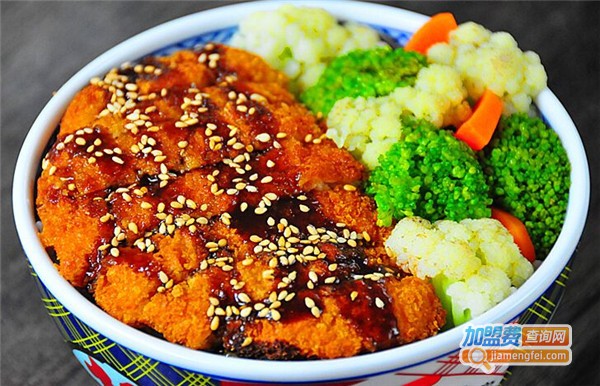 猪排贩猪排饭加盟费