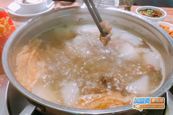 犇犇牛火锅加盟费