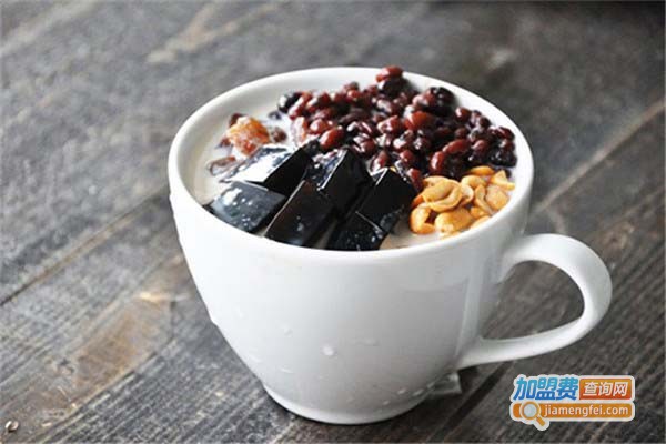 烧仙草奶茶店加盟