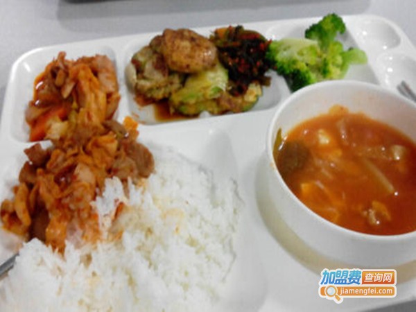 鹤留山中西快餐加盟门店