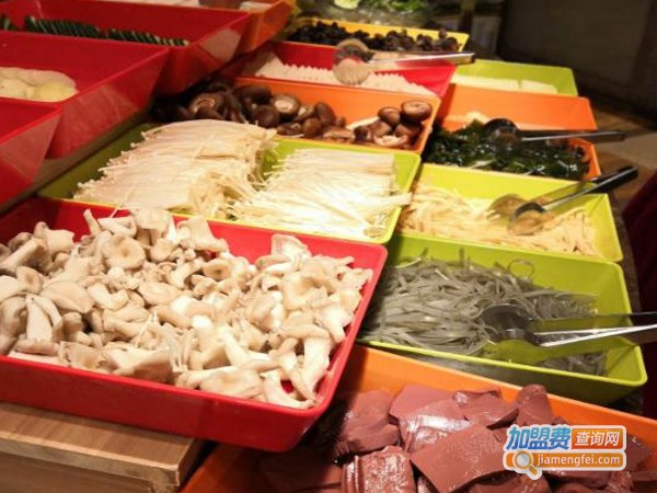 江湖自助火锅加盟费