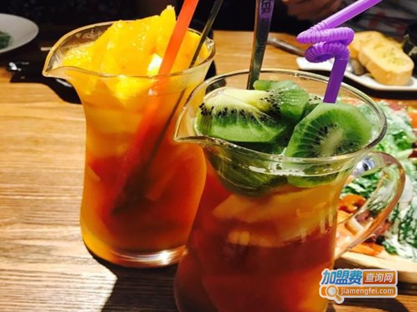 蔻璞水果茶加盟门店