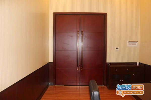 雅客居门窗加盟费