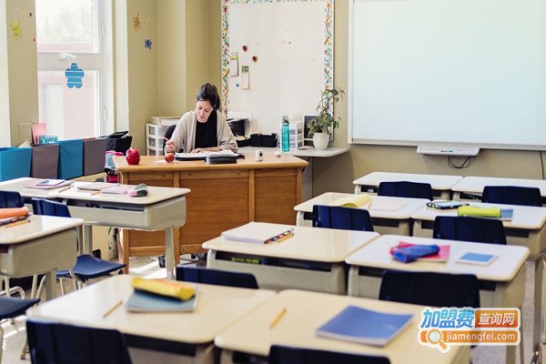 信诚教育加盟费