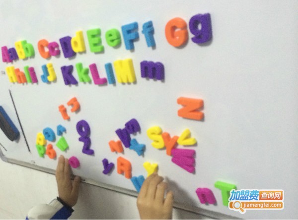 YBM engloo英语加盟