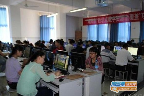 caga数字培训加盟门店