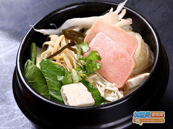 朋友圈砂锅米线加盟费