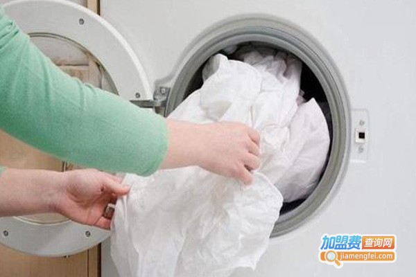 新月亮洗衣加盟费