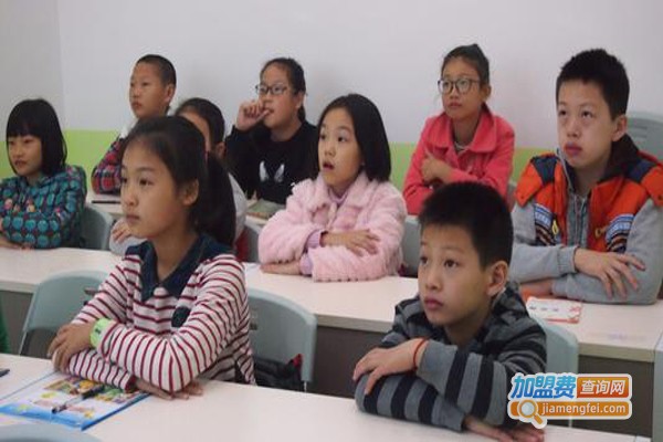 红梅学子教育加盟费