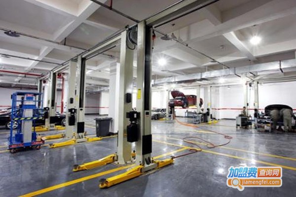 华泽汽车美容加盟费