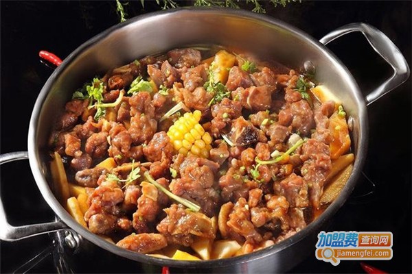 臻品黄记煌三汁焖锅加盟费