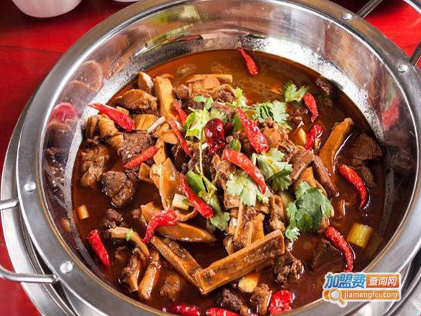 马老武麻辣牛肉火锅加盟