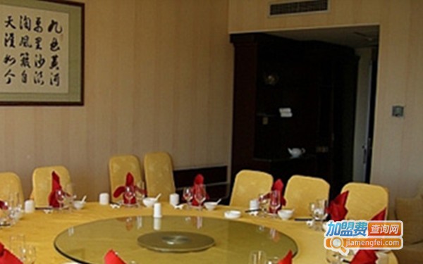 鸭王中餐加盟费