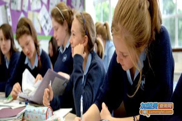 蓝天留学加盟门店