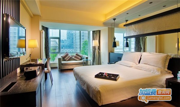 隆洪富生酒店加盟