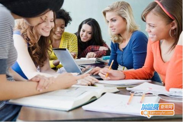 阿博留学加盟费