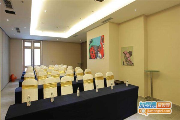 朗越教育加盟费