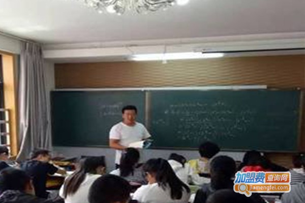 新九章教育加盟门店