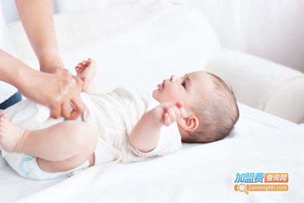 群英汇纸尿裤加盟门店