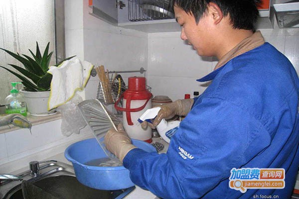 国人家电清洗加盟门店