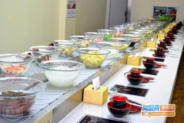 怡品鲜旋转火锅加盟店