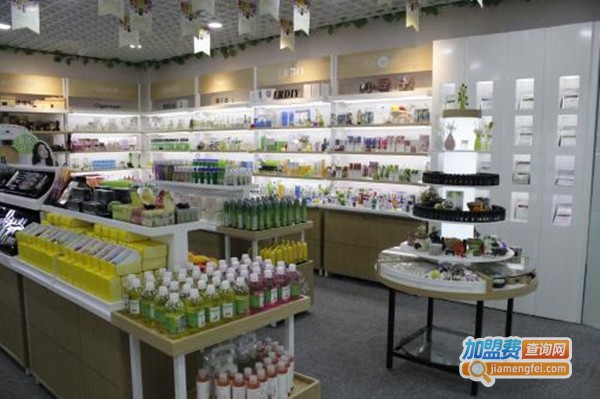 苗瑶姿然护肤品加盟费