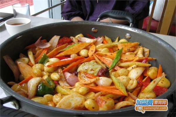 怪味和焖锅加盟店