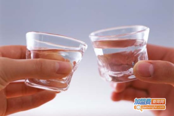 卢云堡酒业加盟费