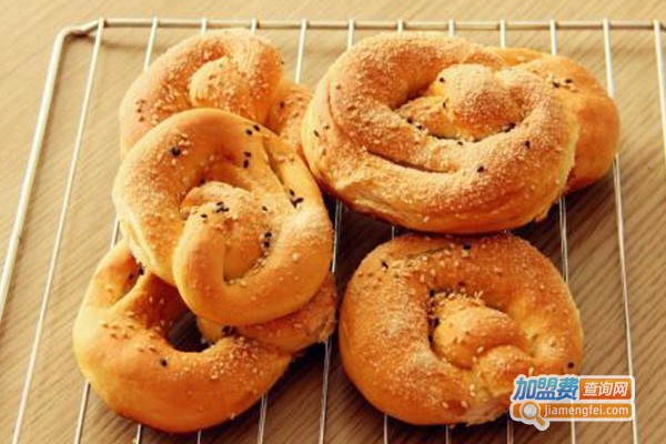 幸福起点面包店加盟