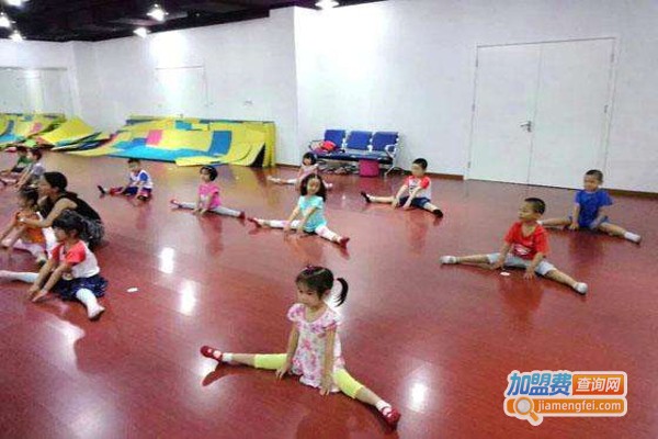 彼辟舞蹈培训加盟费