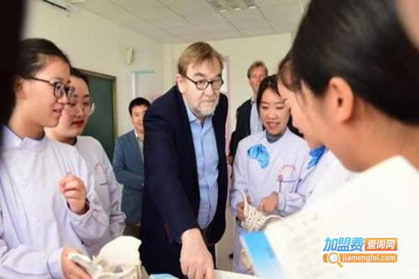 玛雅教育加盟门店