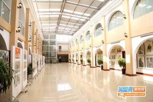 大美画室加盟费