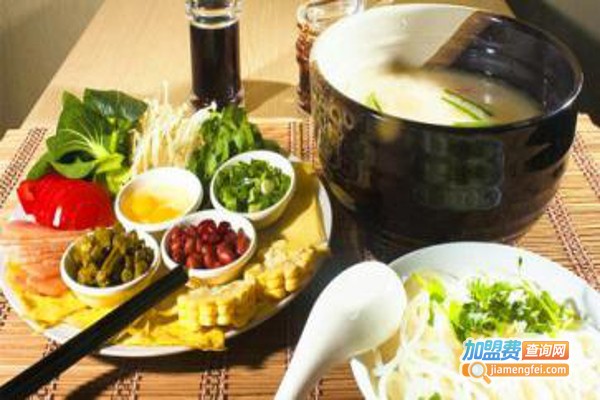 七彩云南过桥米线加盟费