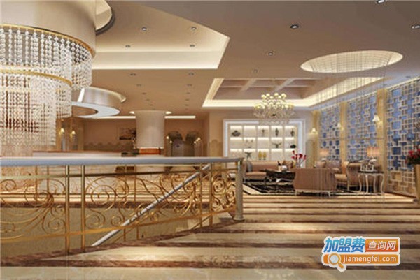 艾上天后美容院加盟费