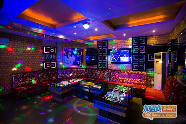 银河KTV加盟门店