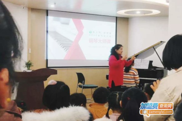 春之声艺术培训加盟费