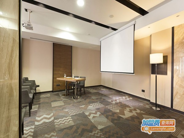 克洛尼装饰加盟门店