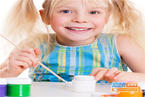 多笔文化教育加盟门店