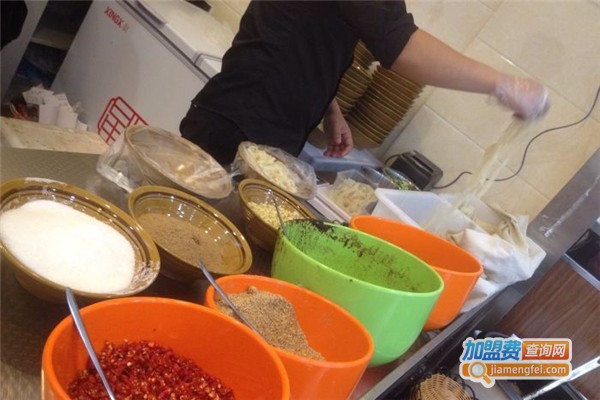 燕子姐姐擀面皮加盟费