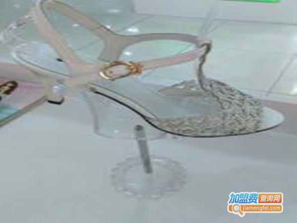 伊可维纳女鞋加盟