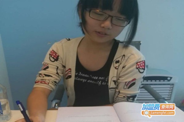 罗德国际教育加盟费