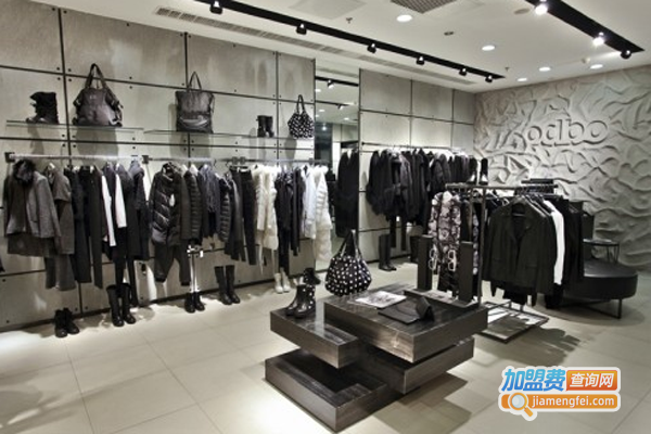 欧宝服装加盟费