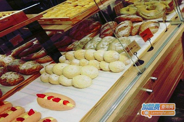 CAROBAKERY卡诺烘焙加盟门店