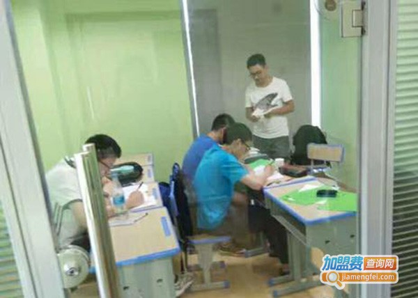 朗旭教育加盟费