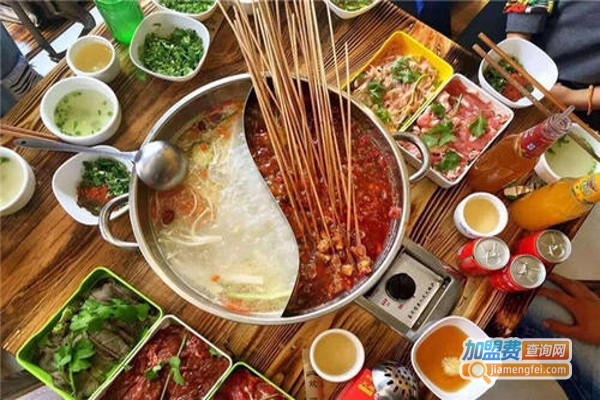 小湘妃串串香火锅加盟费