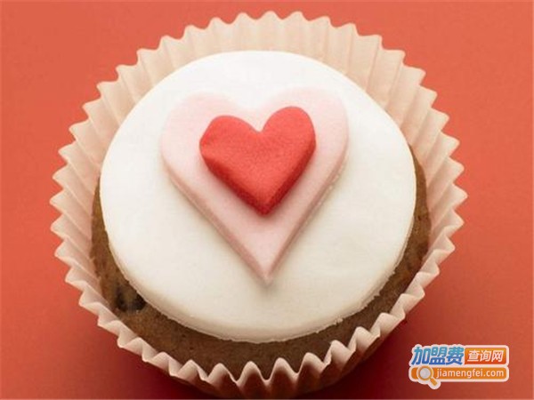 佰家心蛋糕店加盟费